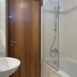 Apartamento Breathtaking Sea And Marina View Center 2 Bdr