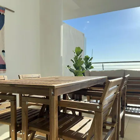 Breathtaking Sea And Marina View Center 2 Bdr 公寓