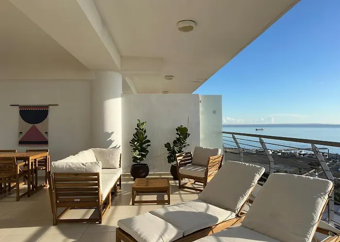 Apartamento Breathtaking Sea And Marina View Center 2 Bdr